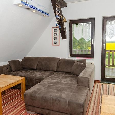 3-R-Ferienwohnung-Fuer-4-Personen-In-Schaprode-Auf-Ruegen-Zi3 Экстерьер фото